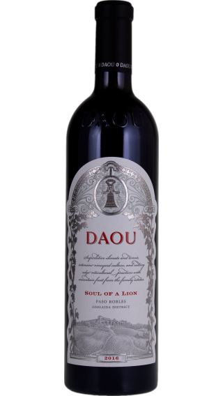 Bottle of DAOU Soul of a Lion 2018 wine 750 ml